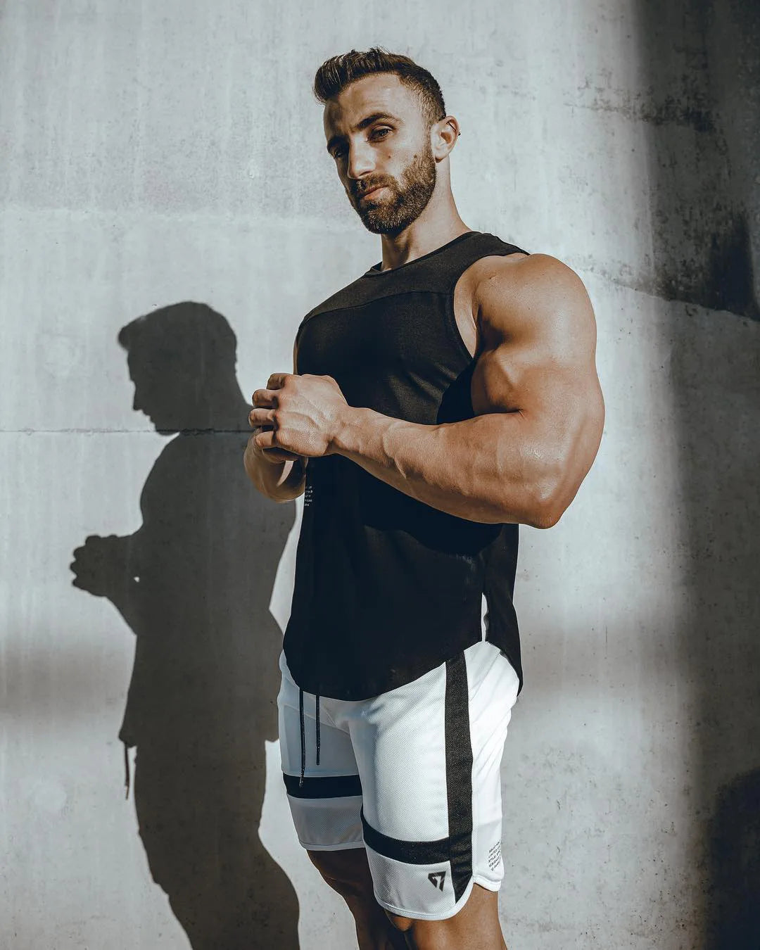 Men Sports Short Pants summer Beach shorts Training Bodybuilding casual shorts Summer Shorts Workout Fitness GYMS Short Pants